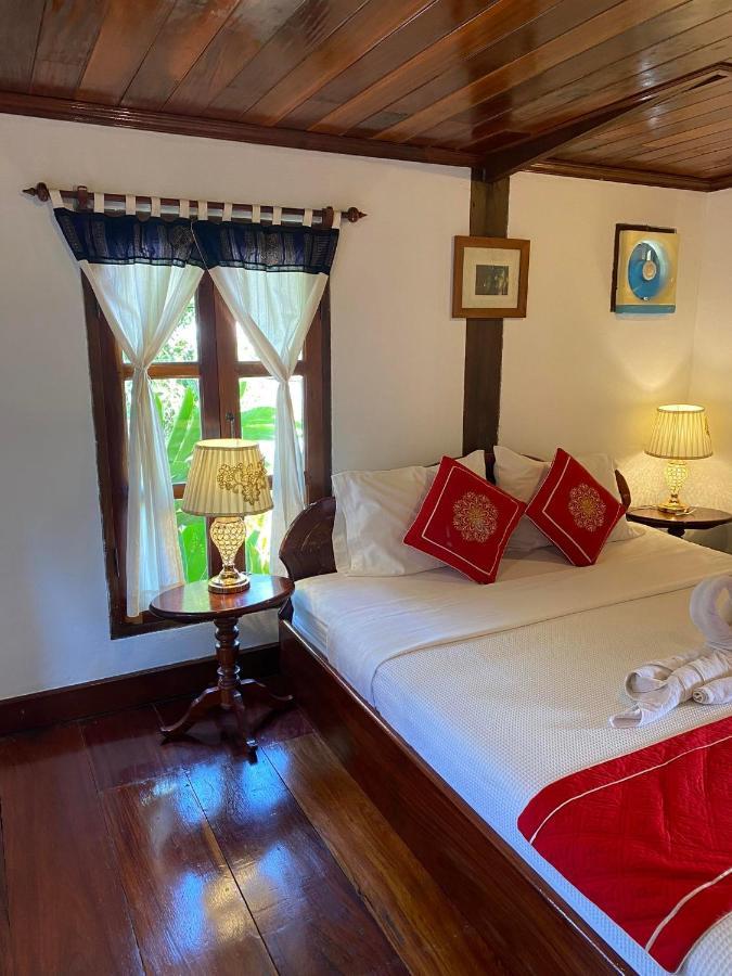 Golden Lotus Boutique Hotel Луанг Прабанг Екстериор снимка