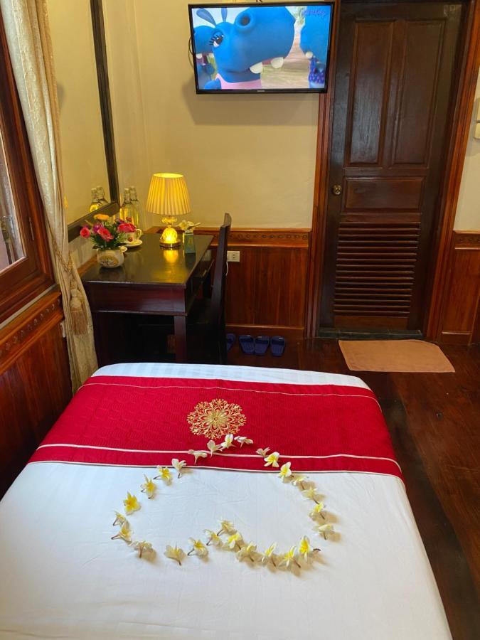 Golden Lotus Boutique Hotel Луанг Прабанг Екстериор снимка