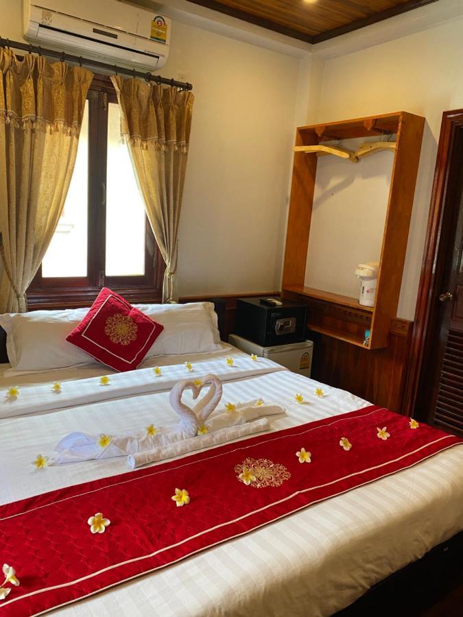 Golden Lotus Boutique Hotel Луанг Прабанг Екстериор снимка