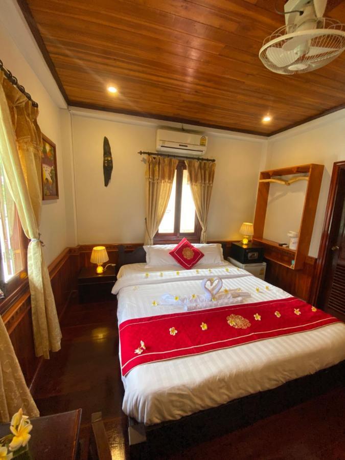 Golden Lotus Boutique Hotel Луанг Прабанг Екстериор снимка