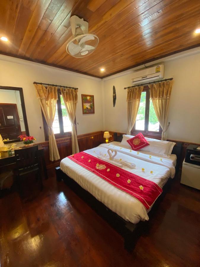 Golden Lotus Boutique Hotel Луанг Прабанг Екстериор снимка