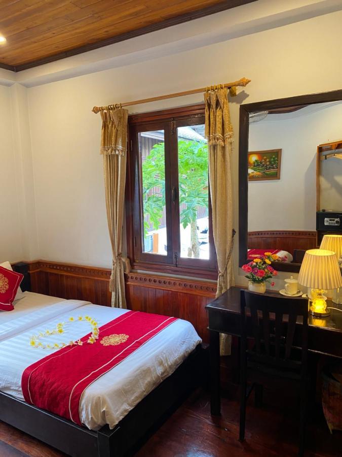 Golden Lotus Boutique Hotel Луанг Прабанг Екстериор снимка