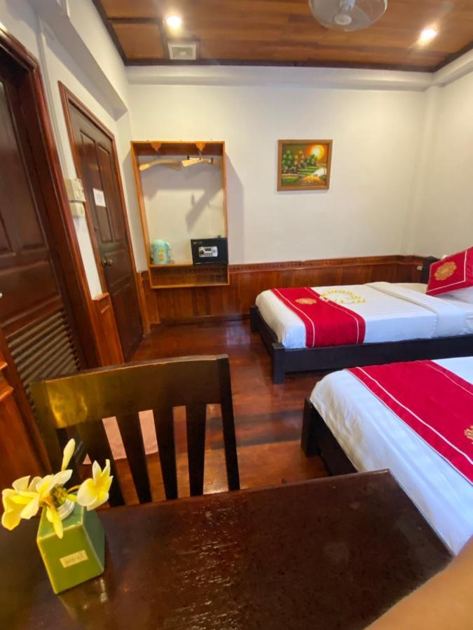 Golden Lotus Boutique Hotel Луанг Прабанг Екстериор снимка