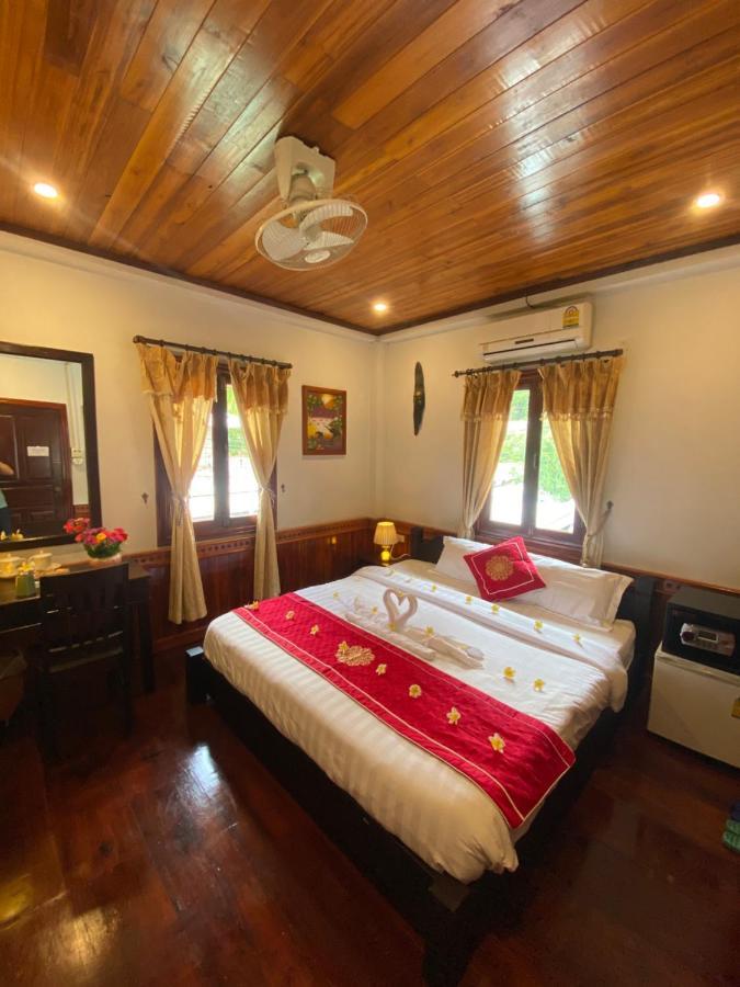 Golden Lotus Boutique Hotel Луанг Прабанг Екстериор снимка