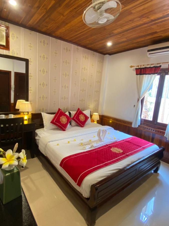 Golden Lotus Boutique Hotel Луанг Прабанг Екстериор снимка