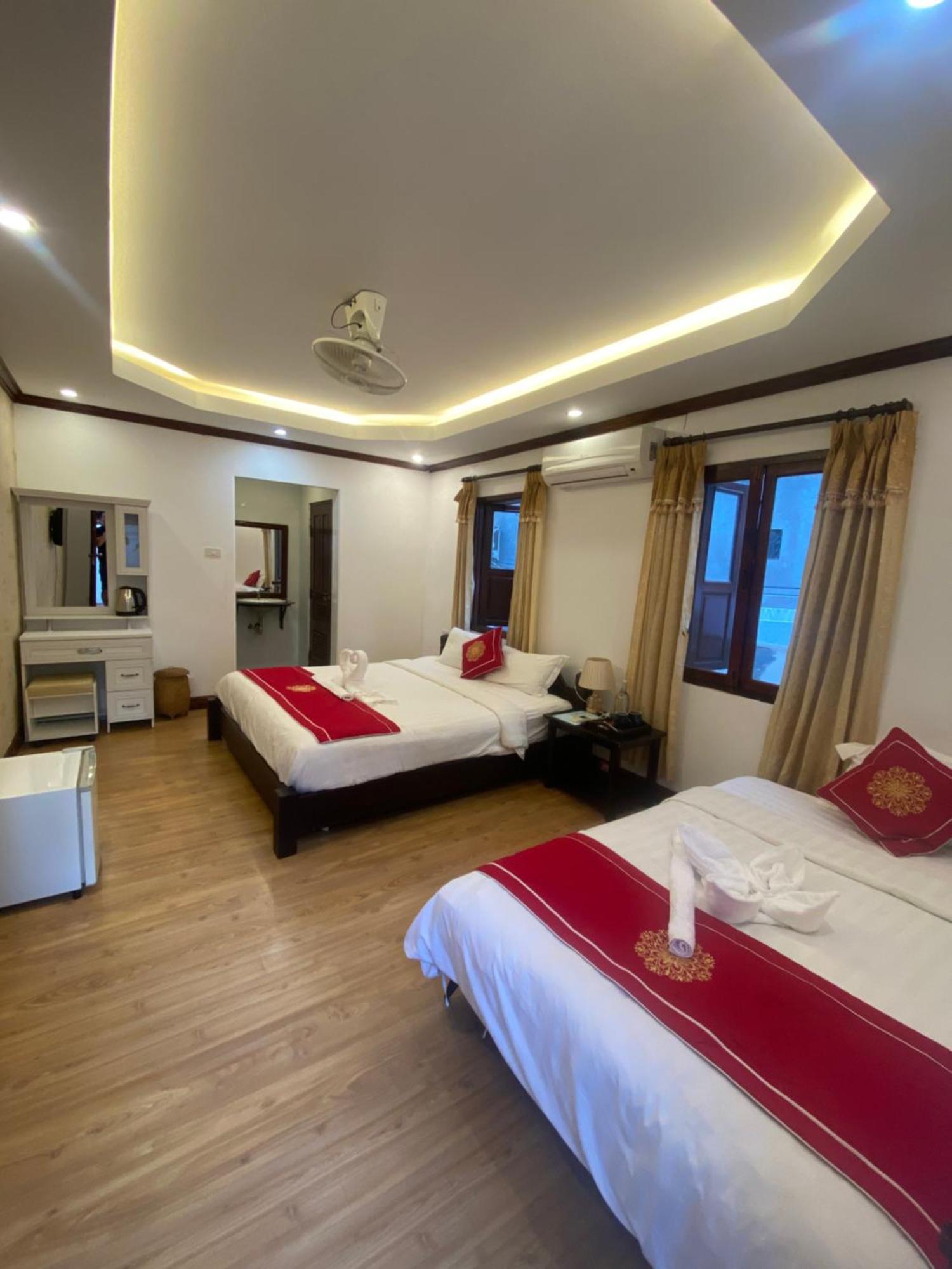 Golden Lotus Boutique Hotel Луанг Прабанг Екстериор снимка